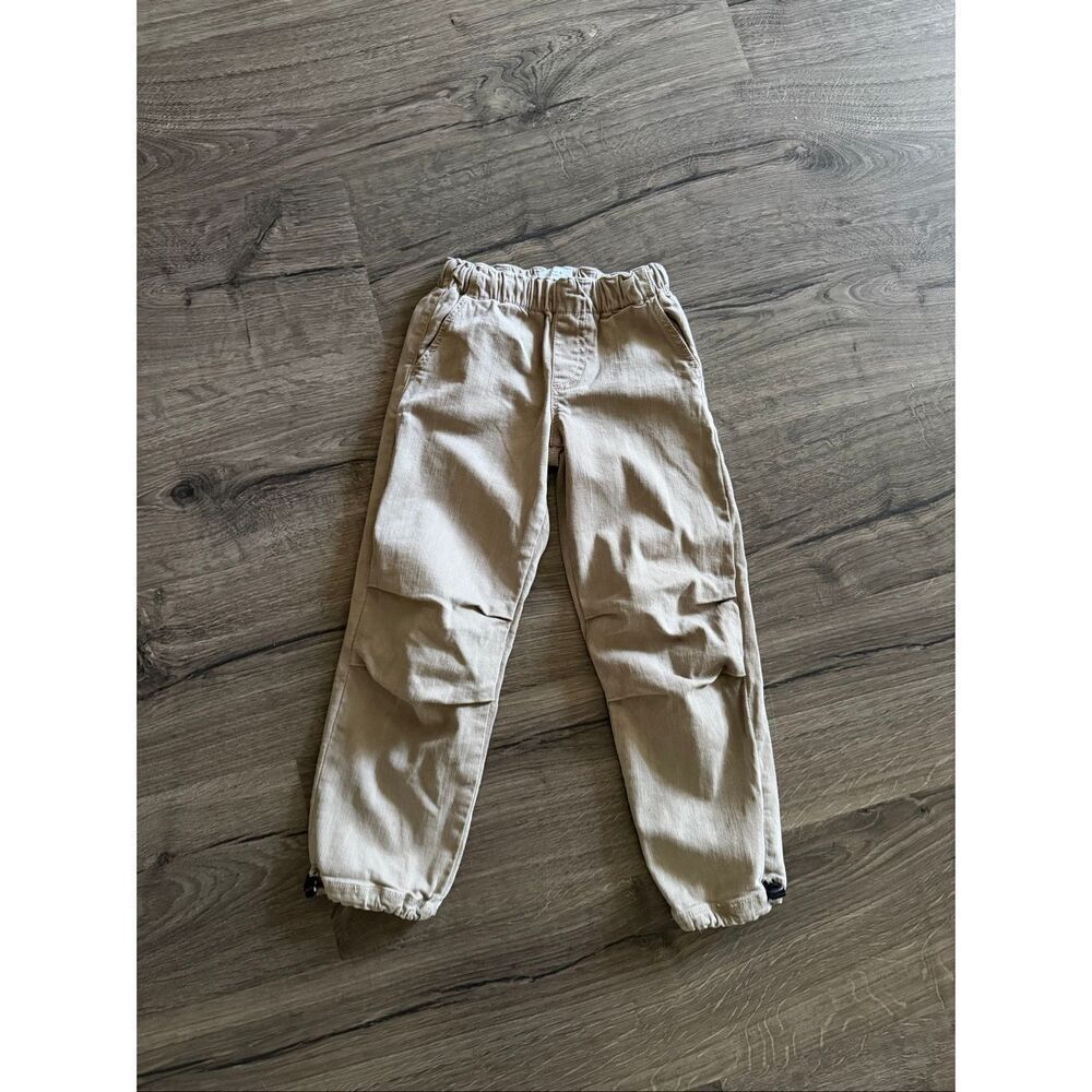 Zara paperbag waist jogger pants in a light beige Boys size 6